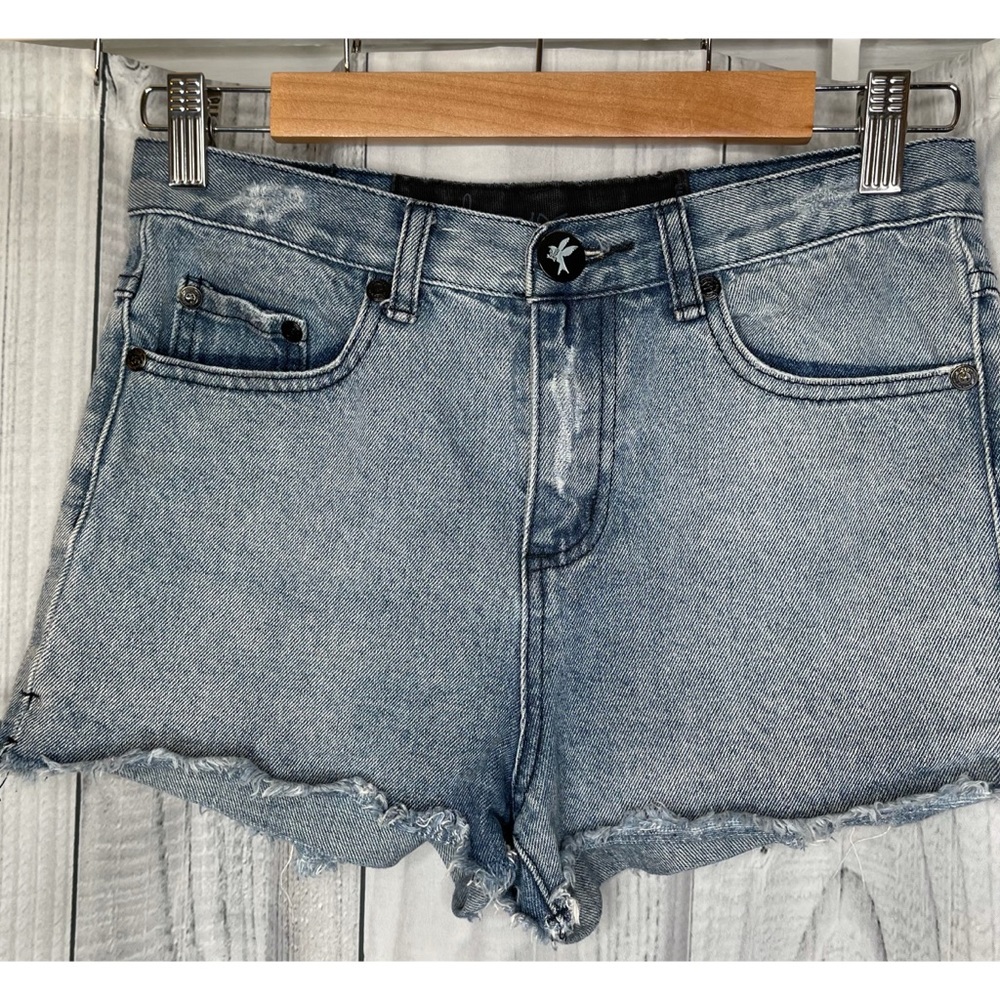 One Teaspoon Distressed High Waist Denim Jean Shorts Cut Off Frayed Hem Sz 26 - Picture 3 of 11